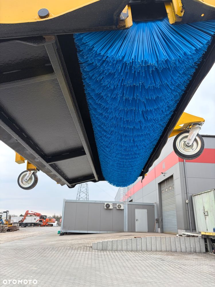 JCB Zamiatarka Szczotka do zamiatania - 11