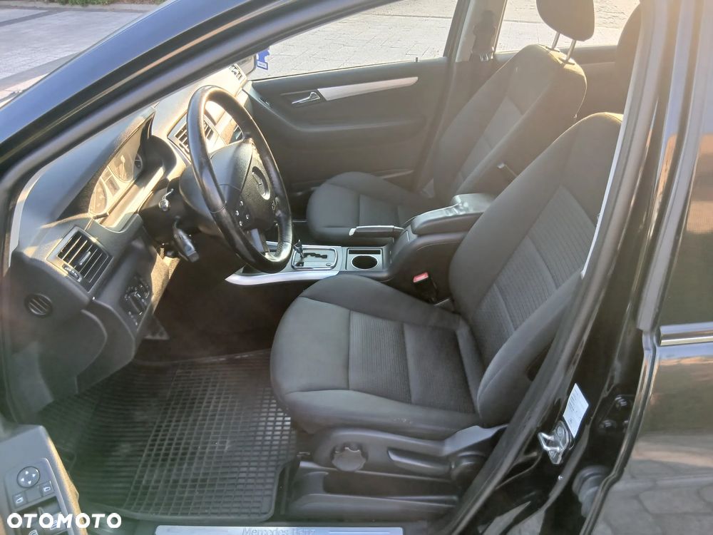 Mercedes-Benz Klasa B 200 Autotronic Special Edition - 14