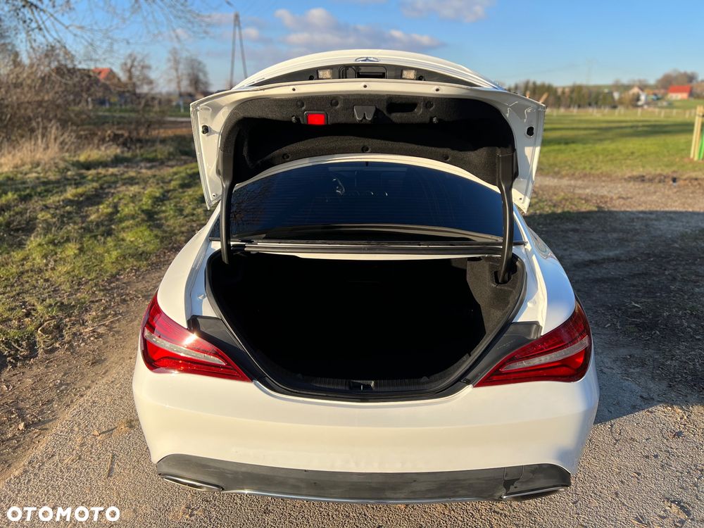 Mercedes-Benz CLA 250 7G-DCT Sport - 14