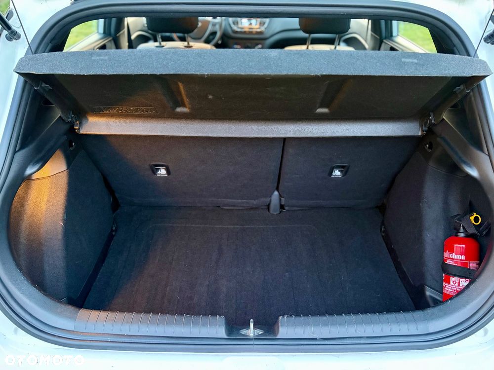 Hyundai i20 1.2 Classic Plus - 16