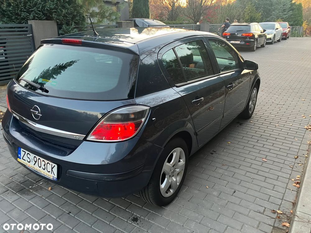 Opel Astra III 1.6 Enjoy - 4