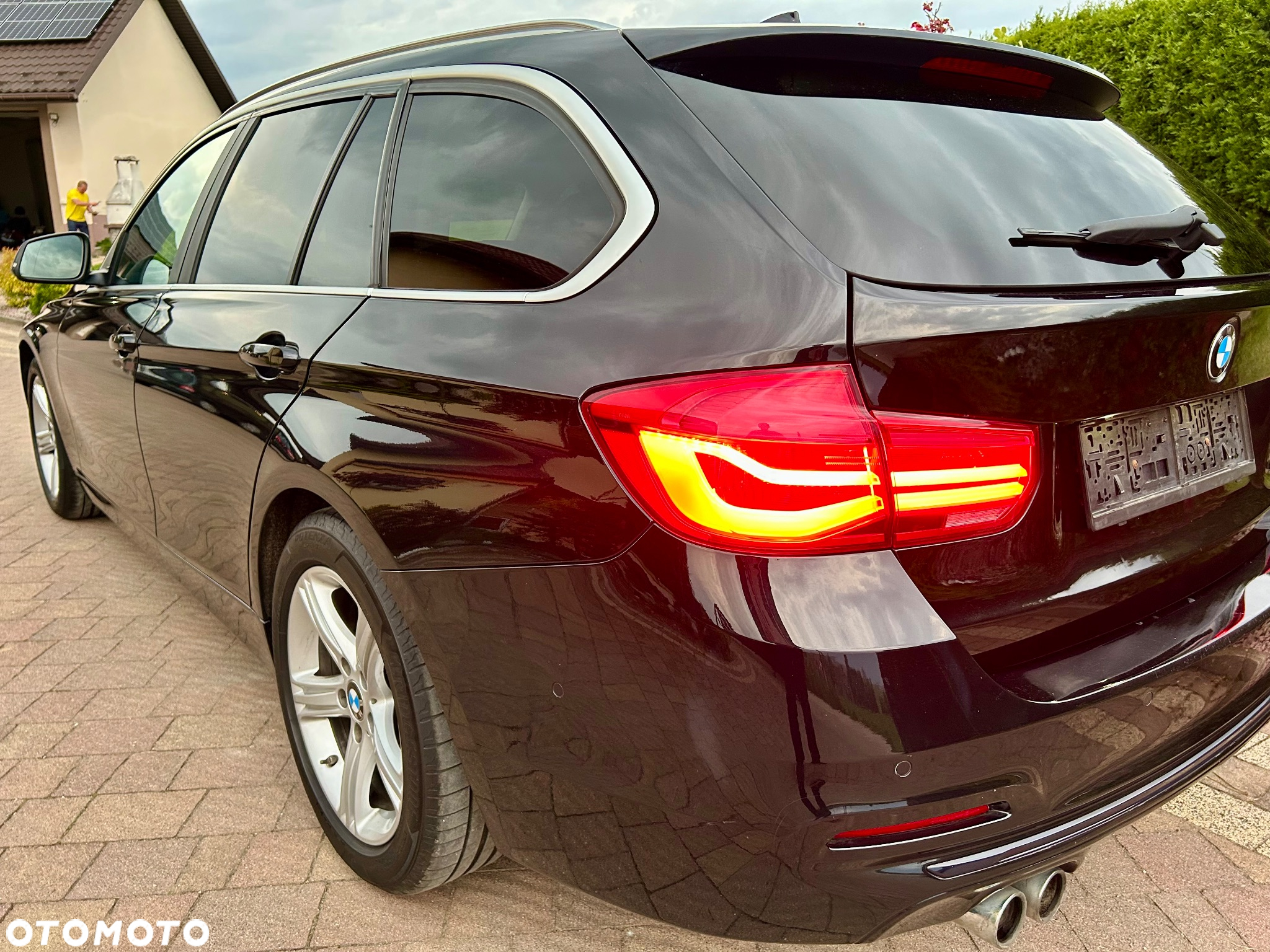 BMW Seria 3 320d Touring Sport Line - 13