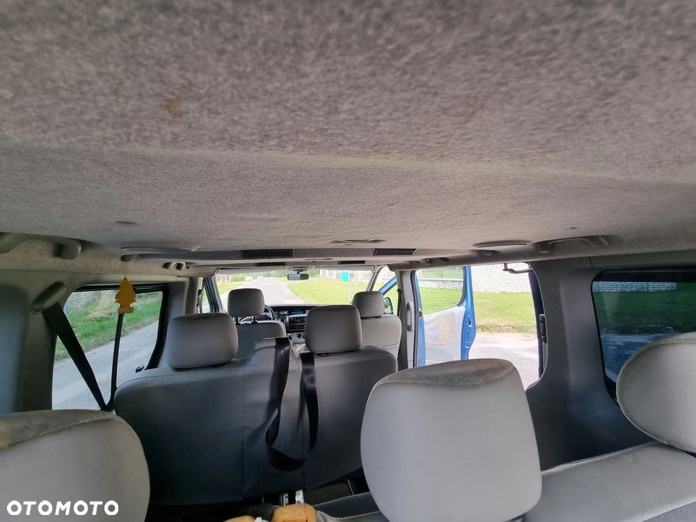 Renault Trafic Passenger - 20