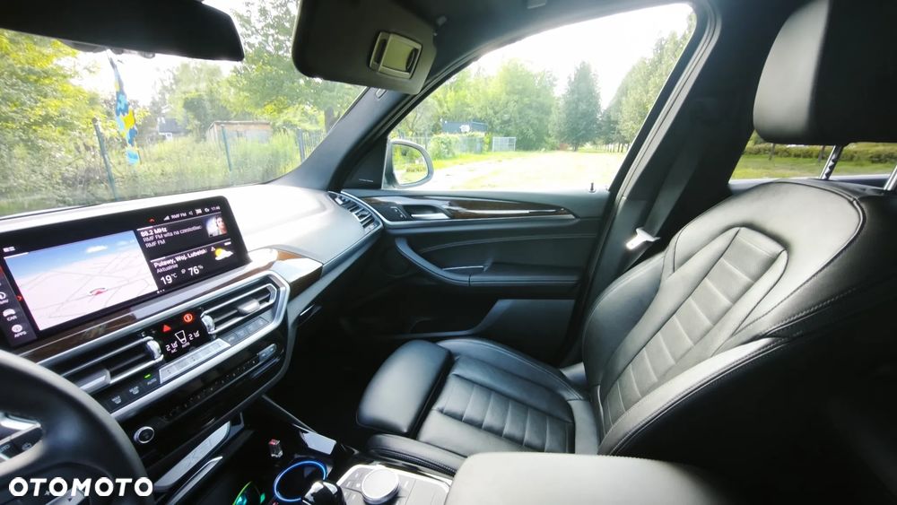 BMW X3 xDrive30i - 23