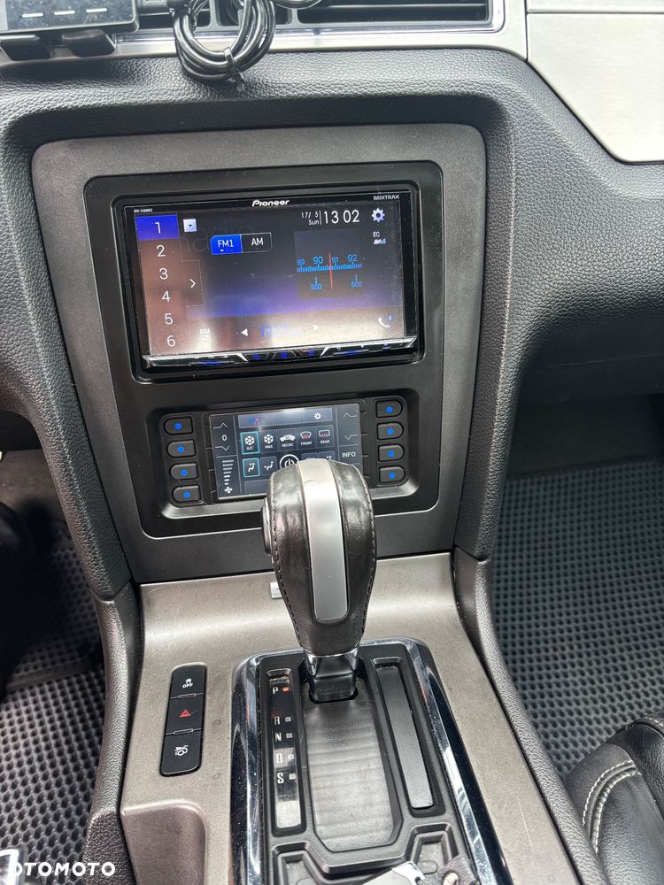 Ford Mustang 3.7 V6 - 12