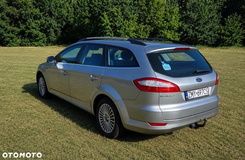 Ford Mondeo 2.0 Ghia - 5