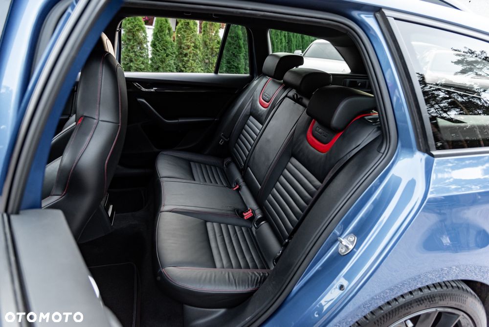 Skoda Octavia 2.0 TDI 4x4 RS DSG - 19