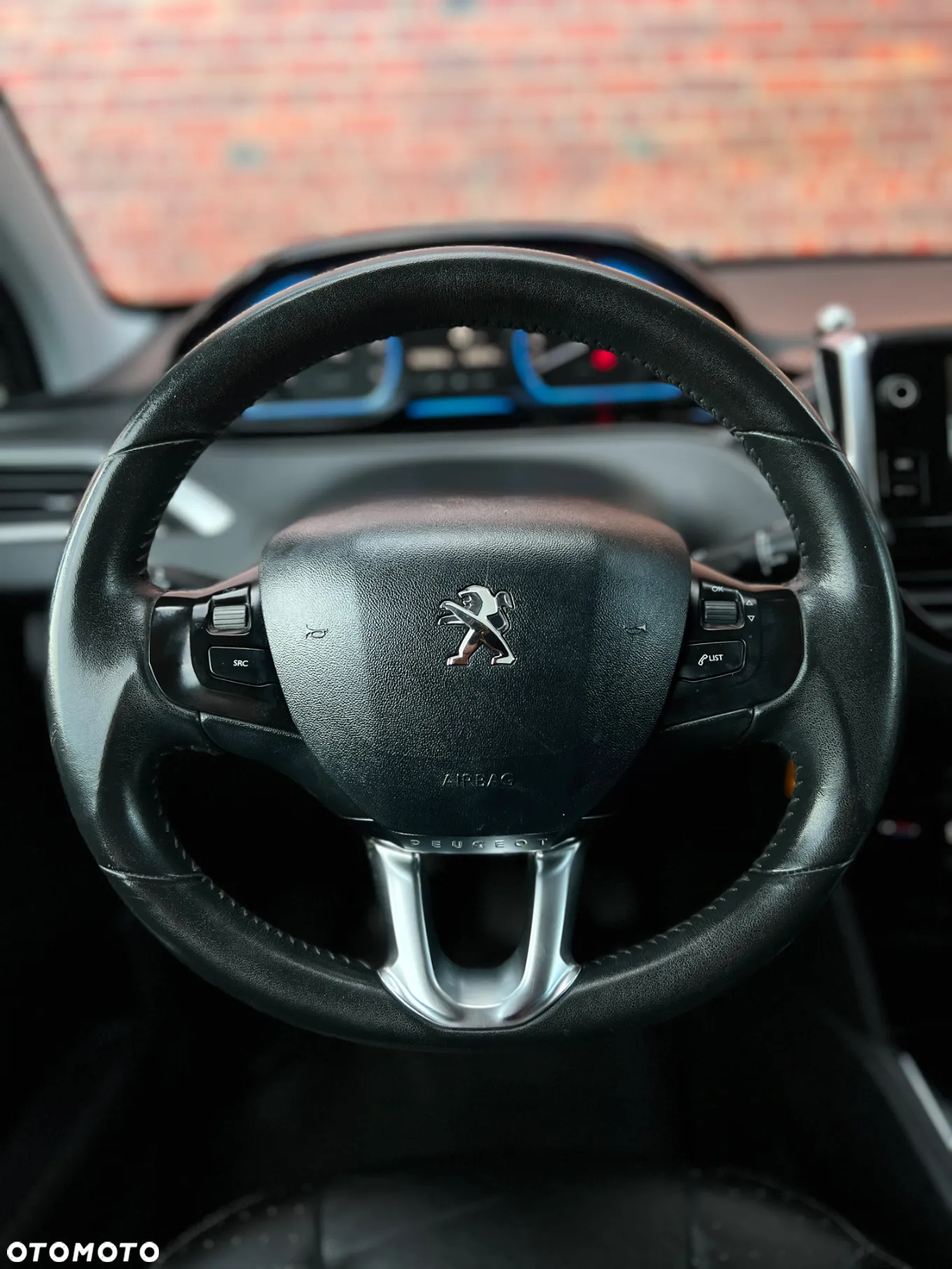 Peugeot 208 1.6 THP Allure - 16