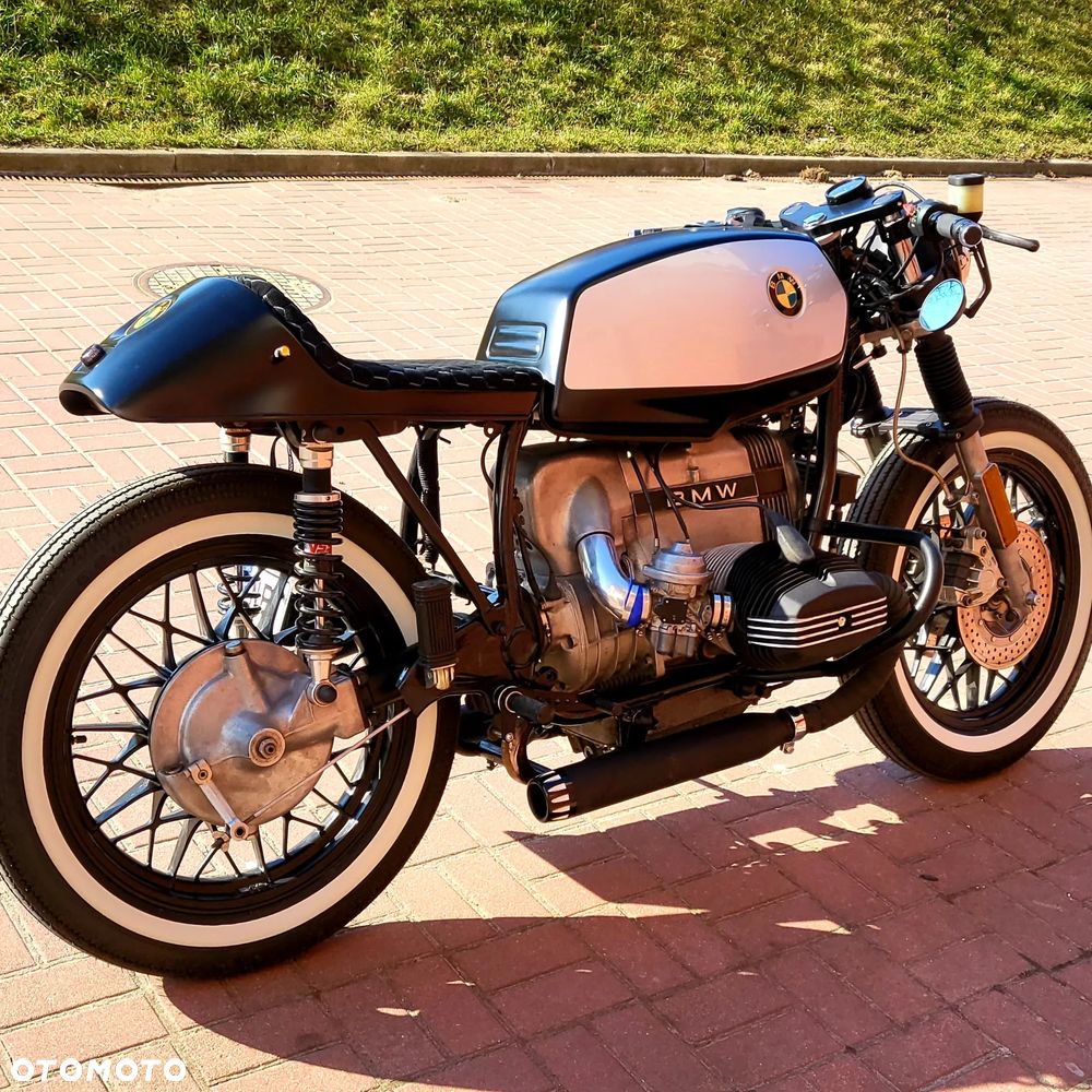 BMW R - 1