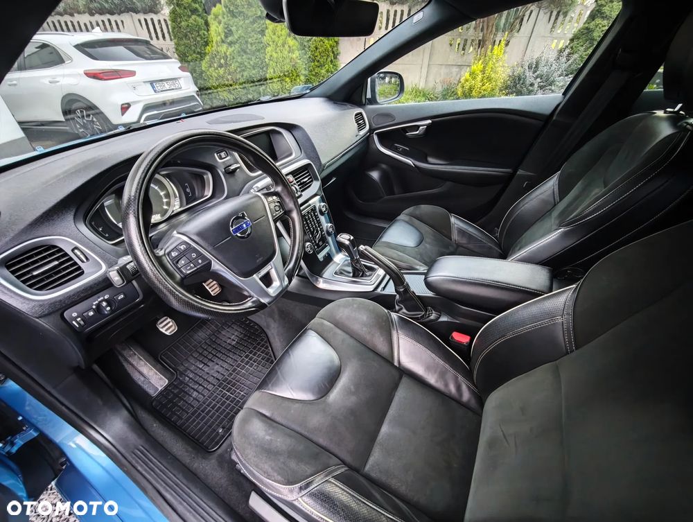 Volvo V40 D2 RDesign - 17