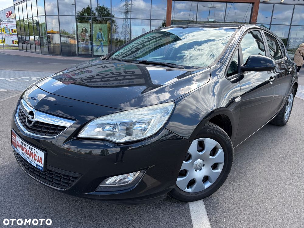 Opel Astra - 1