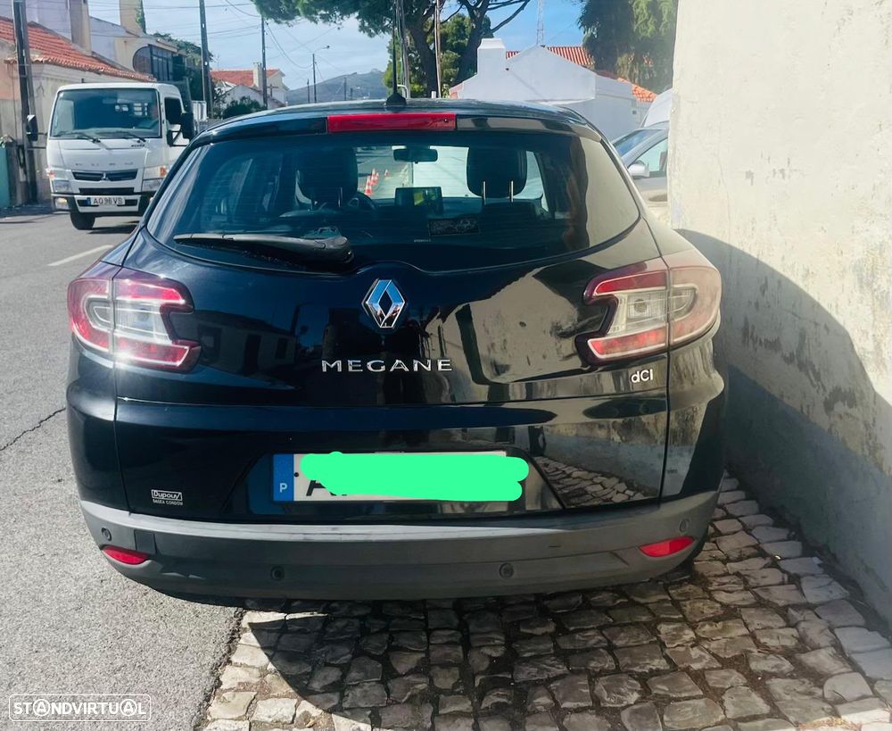 Renault Mégane Sport Tourer dCi 90 FAP Paris - 2