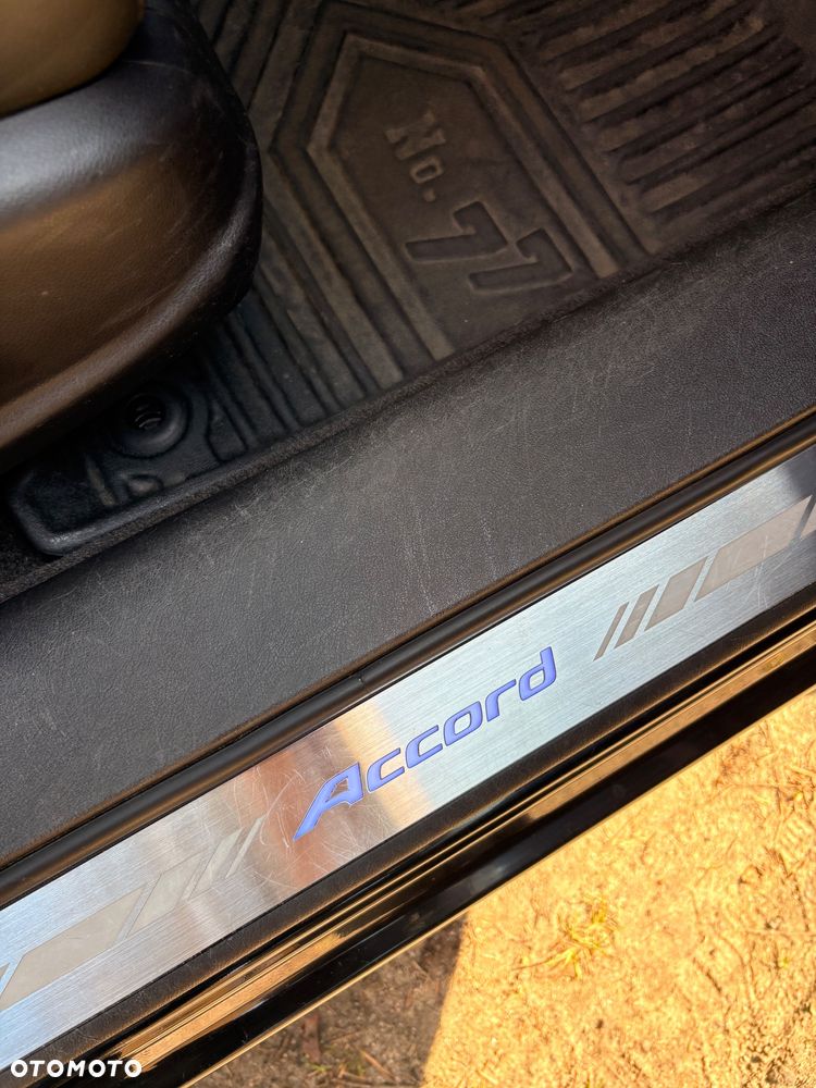 Honda Accord 2.0 Executive - 6