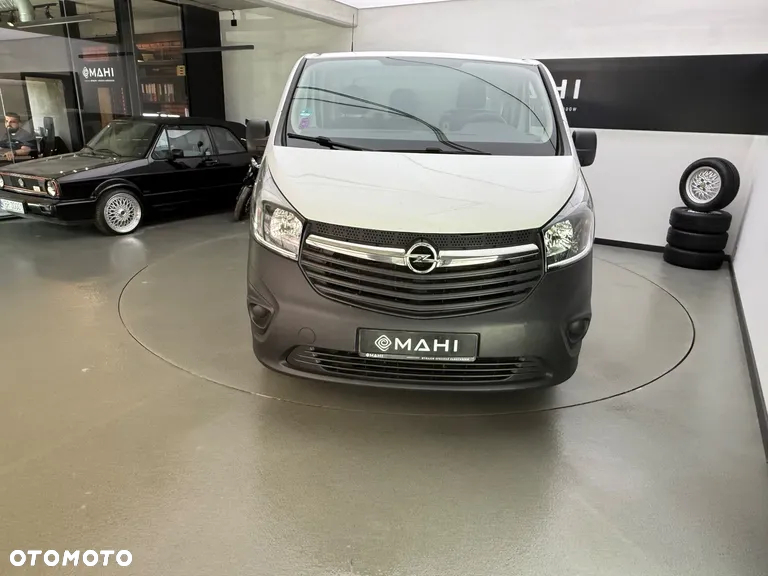 Opel Vivaro - 4