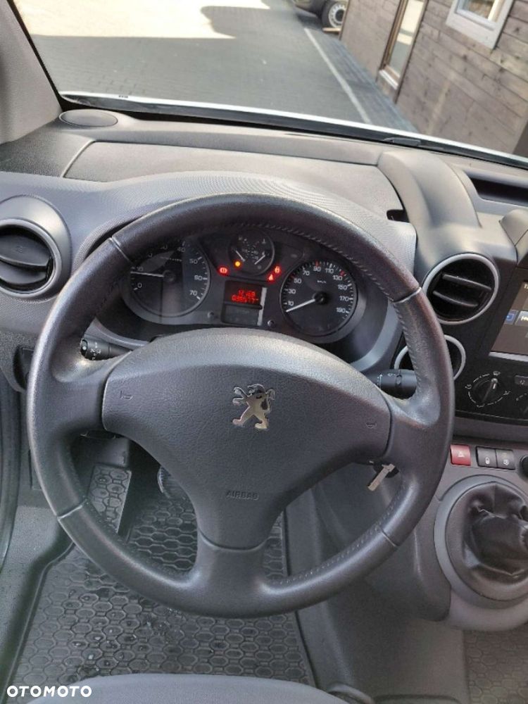 Peugeot PARTNER - 13