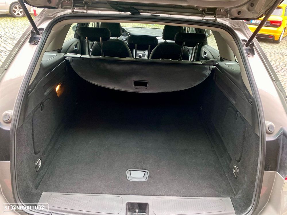 Opel Astra Sports Tourer 1.6 CDTI Business Edition S/S - 26