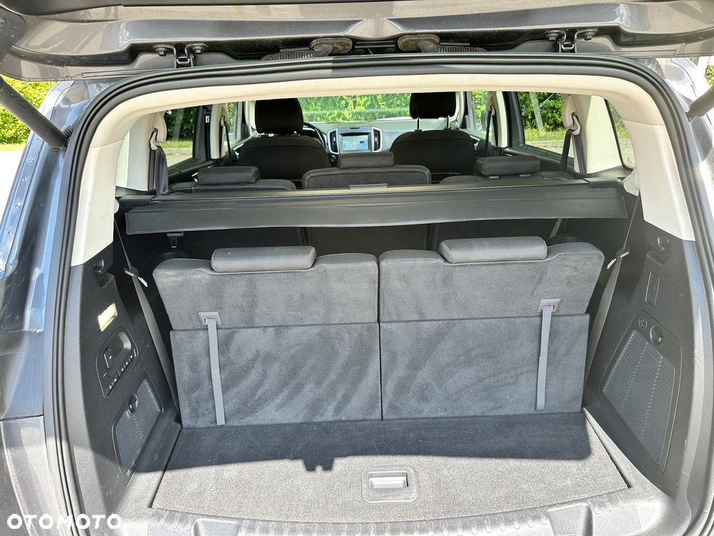 Ford S-Max 2.0 TDCi Titanium PowerShift - 25