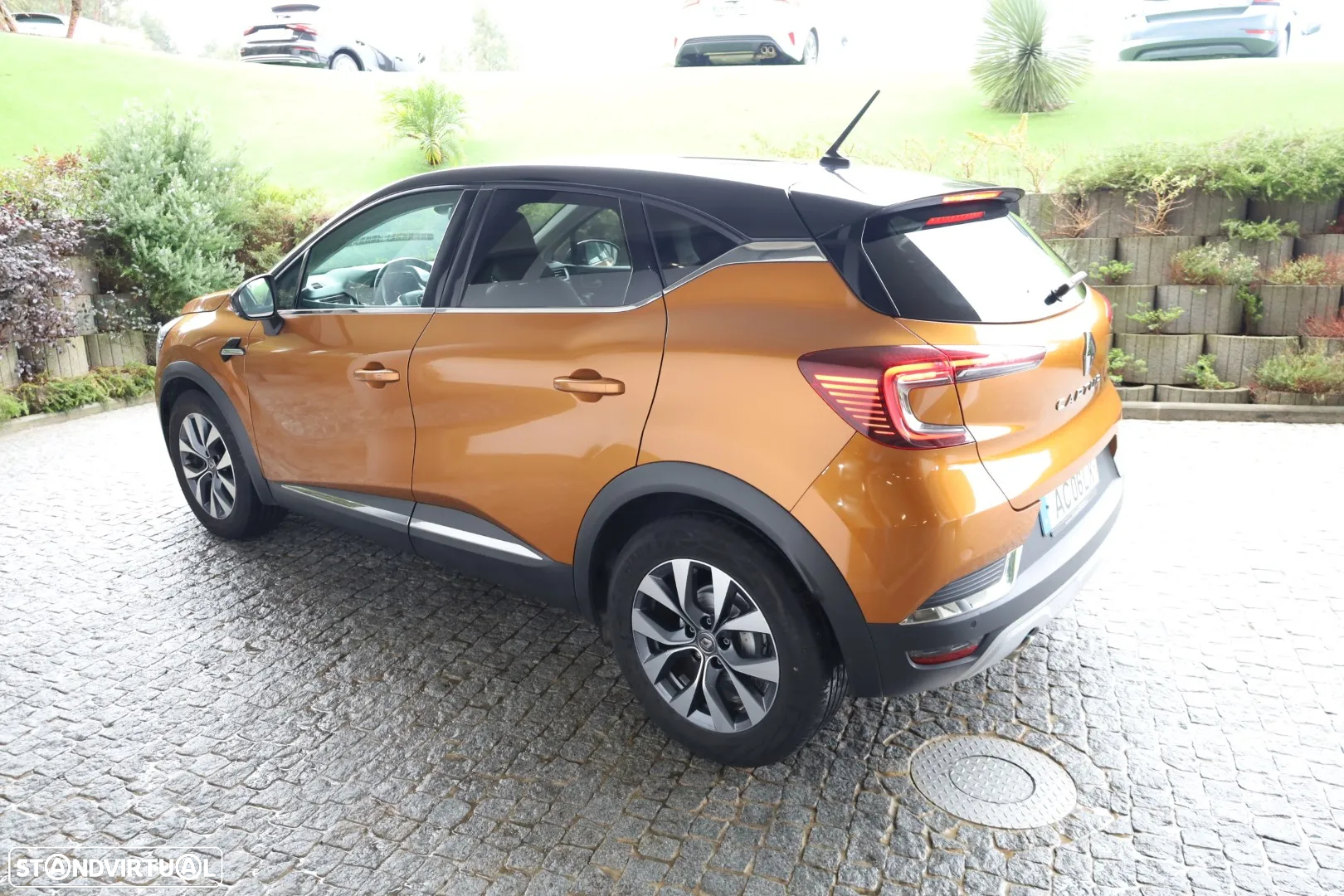 Renault Captur 1.0 TCe Exclusive - 11