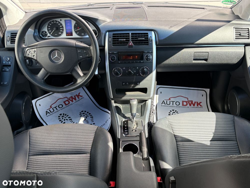 Mercedes-Benz Klasa B 150 Autotronic - 23