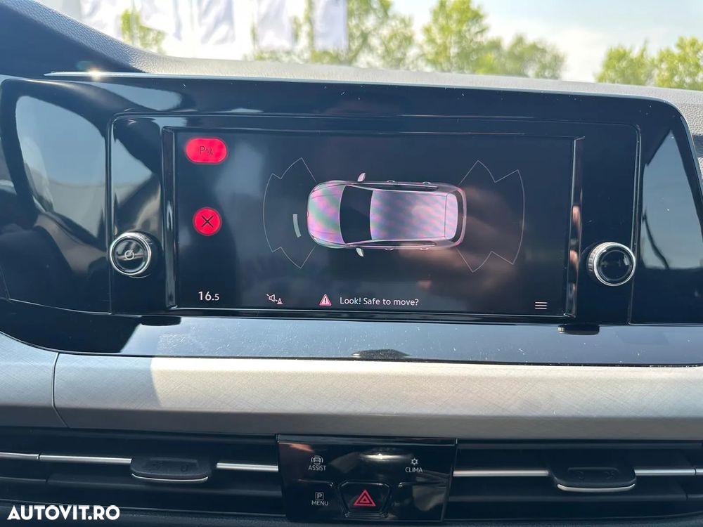 Volkswagen Golf 2.0 TDI Life - 25