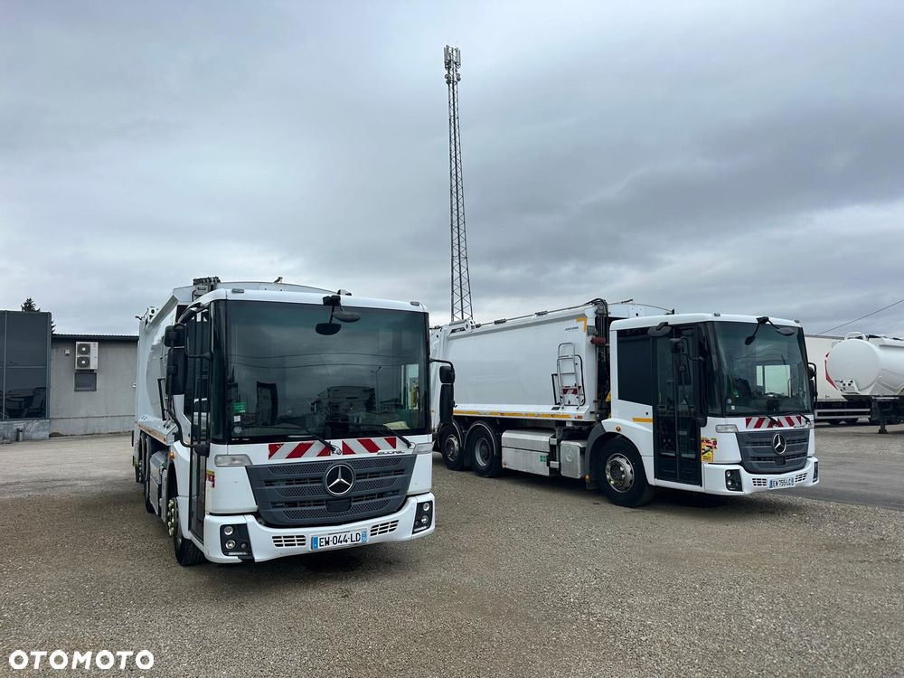Mercedes-Benz ECONIC 2630 TERBERG OMNIDELL - 4
