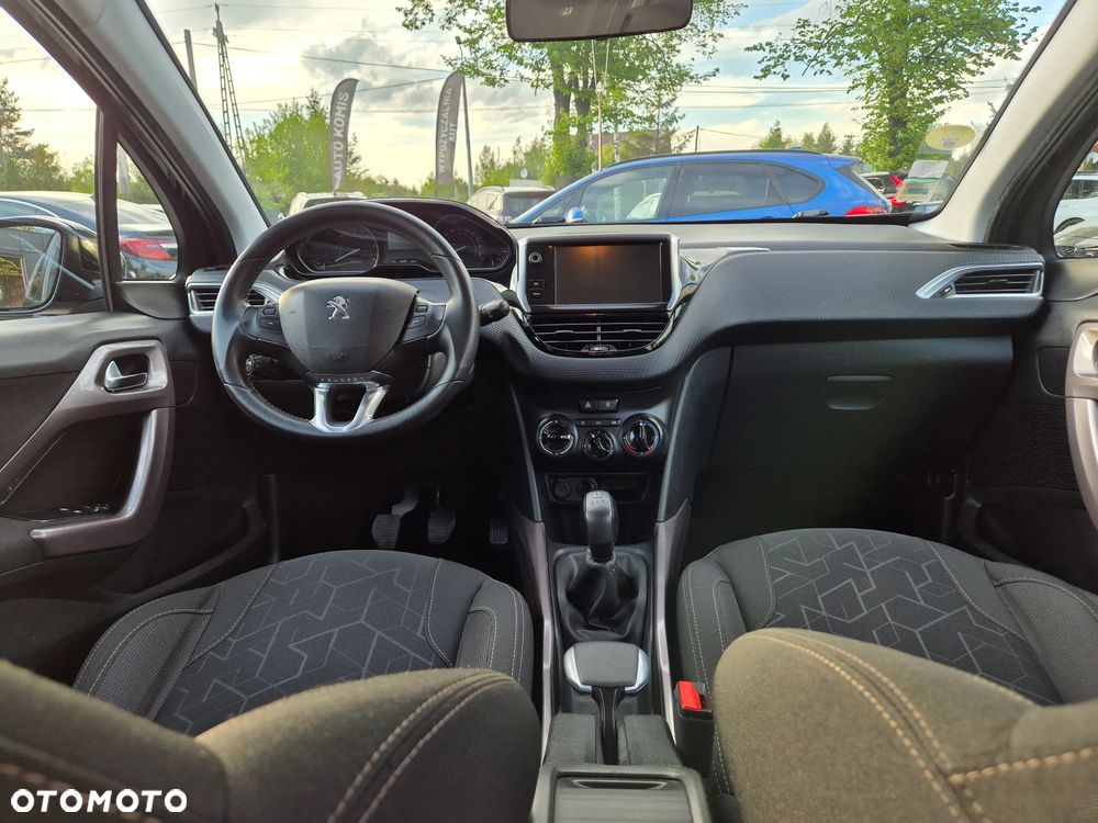 Peugeot 2008 - 5