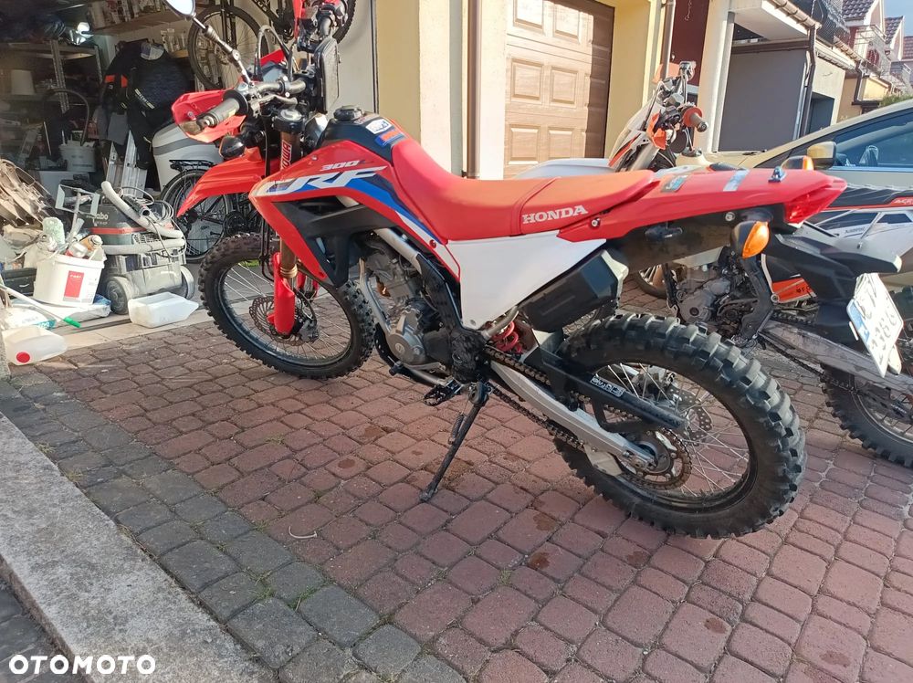 Honda CRF - 6