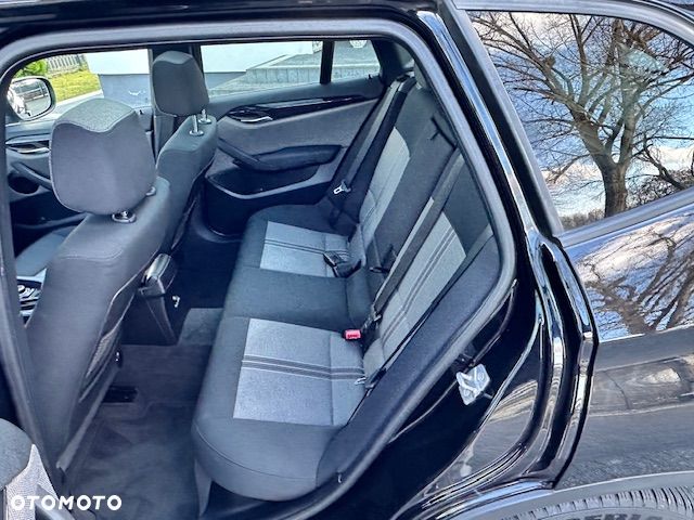 BMW X1 xDrive18d - 8
