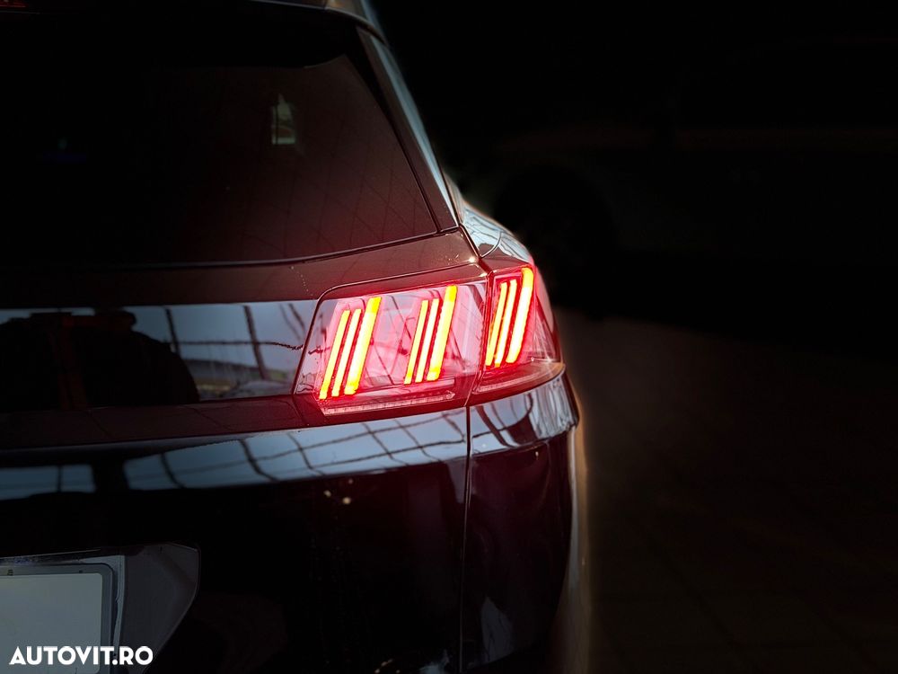 Peugeot 3008 BlueHDi 130 Stop & Start EAT8 Allure Pack - 8