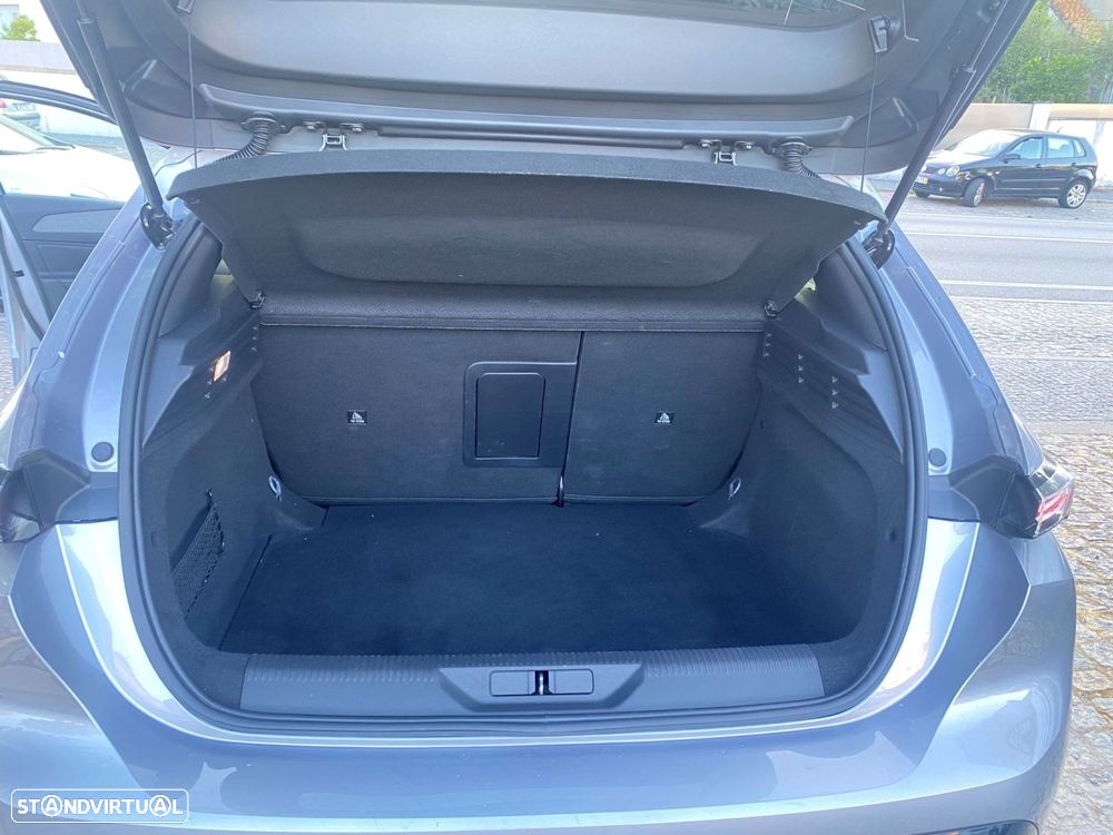 Peugeot 308 1.2 PureTech Allure Full LED - 19