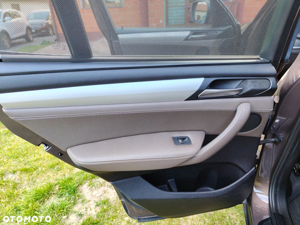 BMW X3 sDrive18d - 24