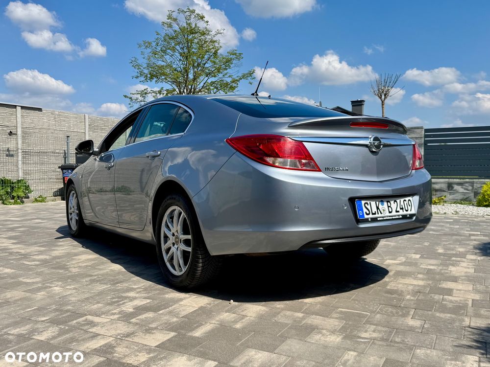 Opel Insignia - 18