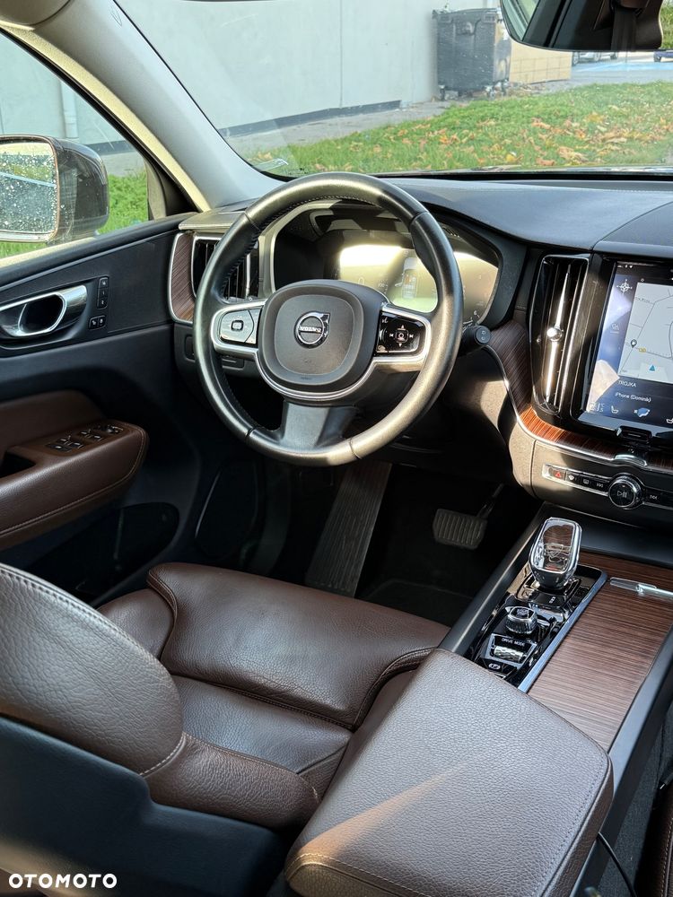 Volvo XC 60 B4 D AWD Inscription - 19