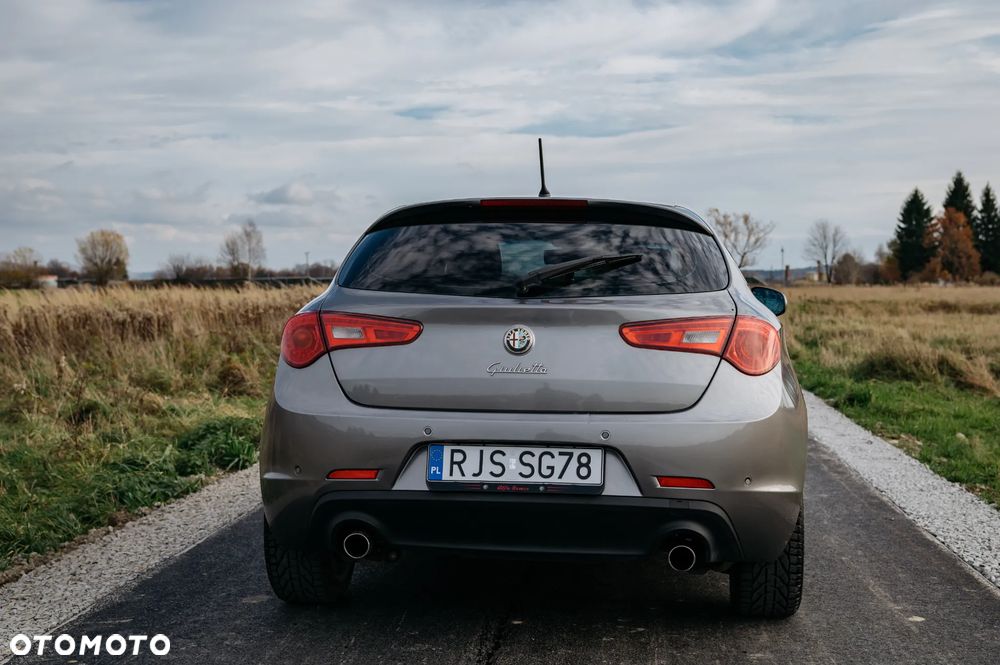 Alfa Romeo Giulietta - 7