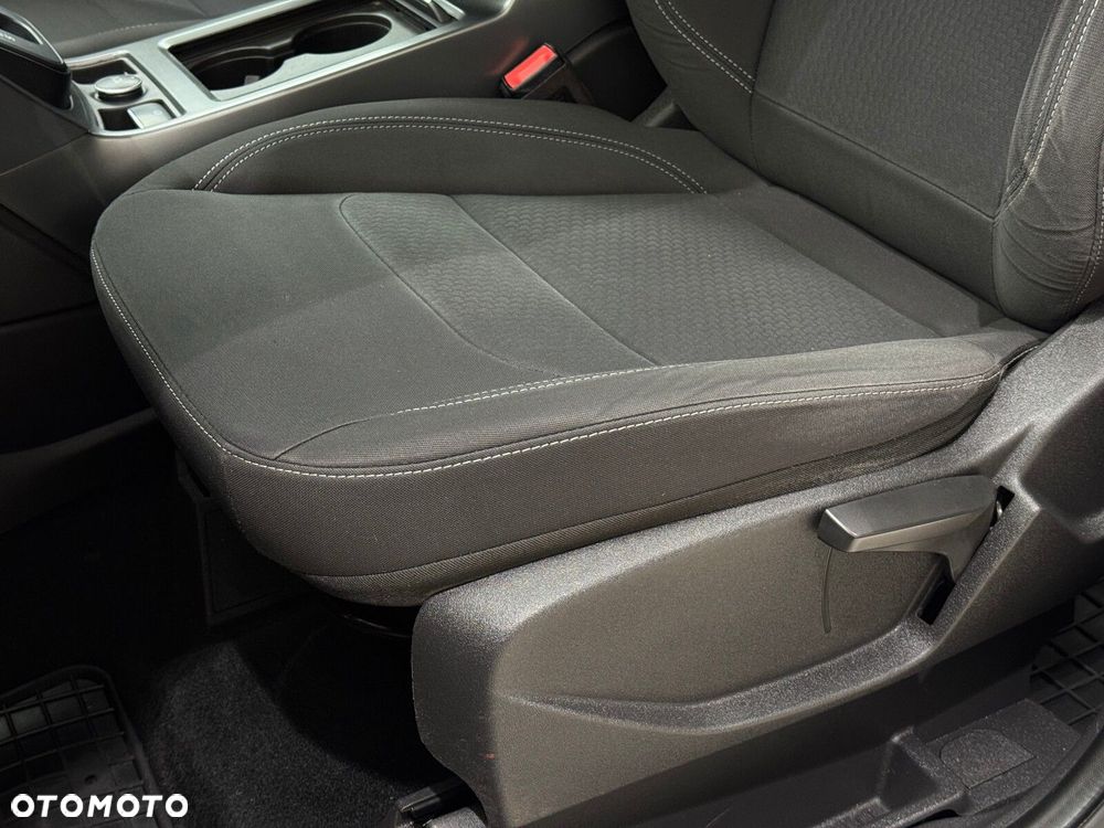 Ford Kuga 2.0 TDCi AWD Titanium - 11