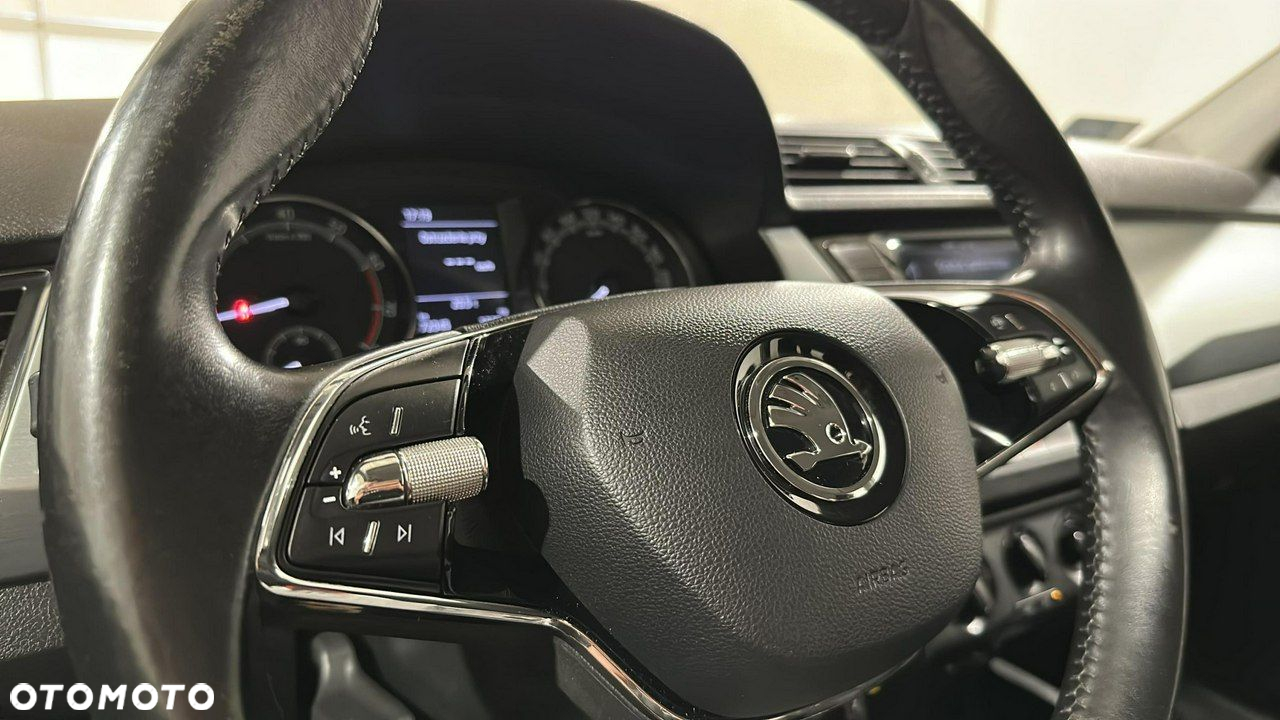 Skoda Fabia - 23