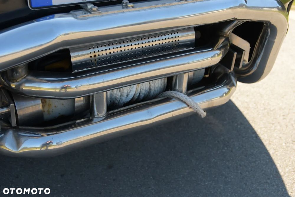 Toyota Hilux 2.5 D-4D SR5 Pakiet Plus - 17