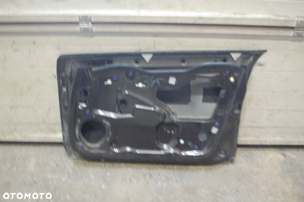DRZWI PRAWY PRZÓD PRZEDNIE PRAWE LZ7L AUDI A3 8P 5D - 5