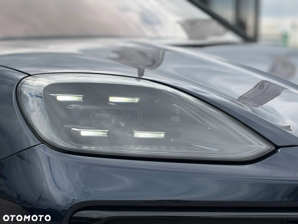 Porsche Cayenne S - 14