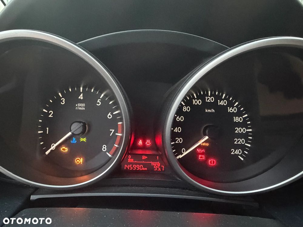Mazda 5 2.0 Exclusive + - 26