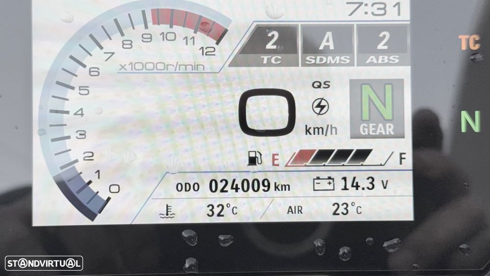 Suzuki DL - 10