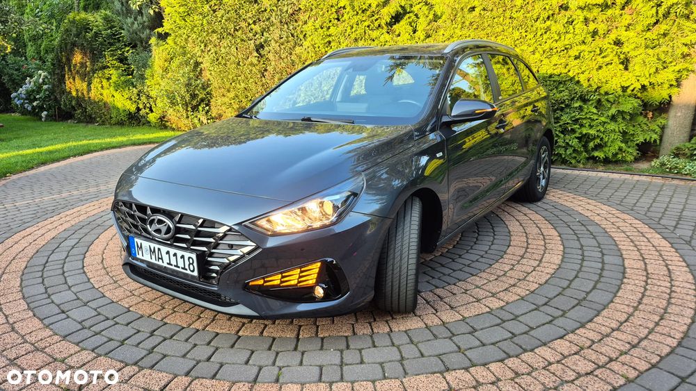 Hyundai i30 1.6 CRDI 48V-Hybrid DCT EDITION 30+ - 7