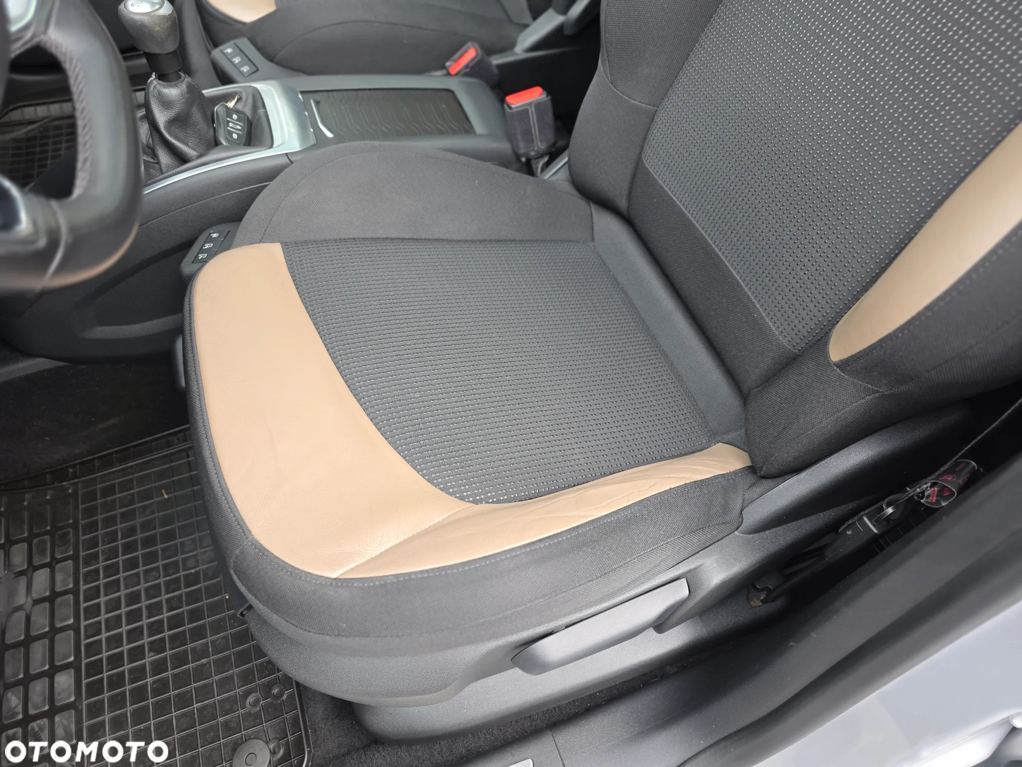 Citroën C4 Picasso 1.6 THP Exclusive - 24
