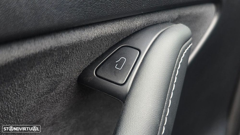 Tesla Model Y Standard - 27