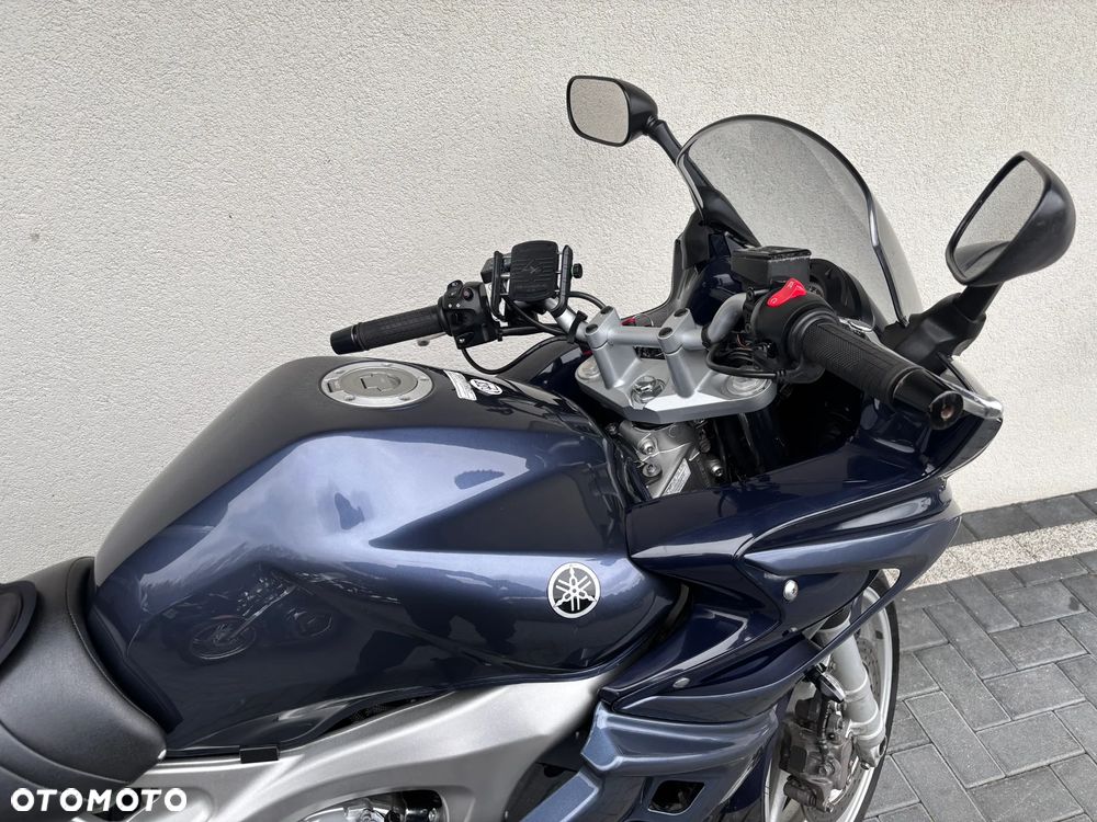 Yamaha FZ6 - 9