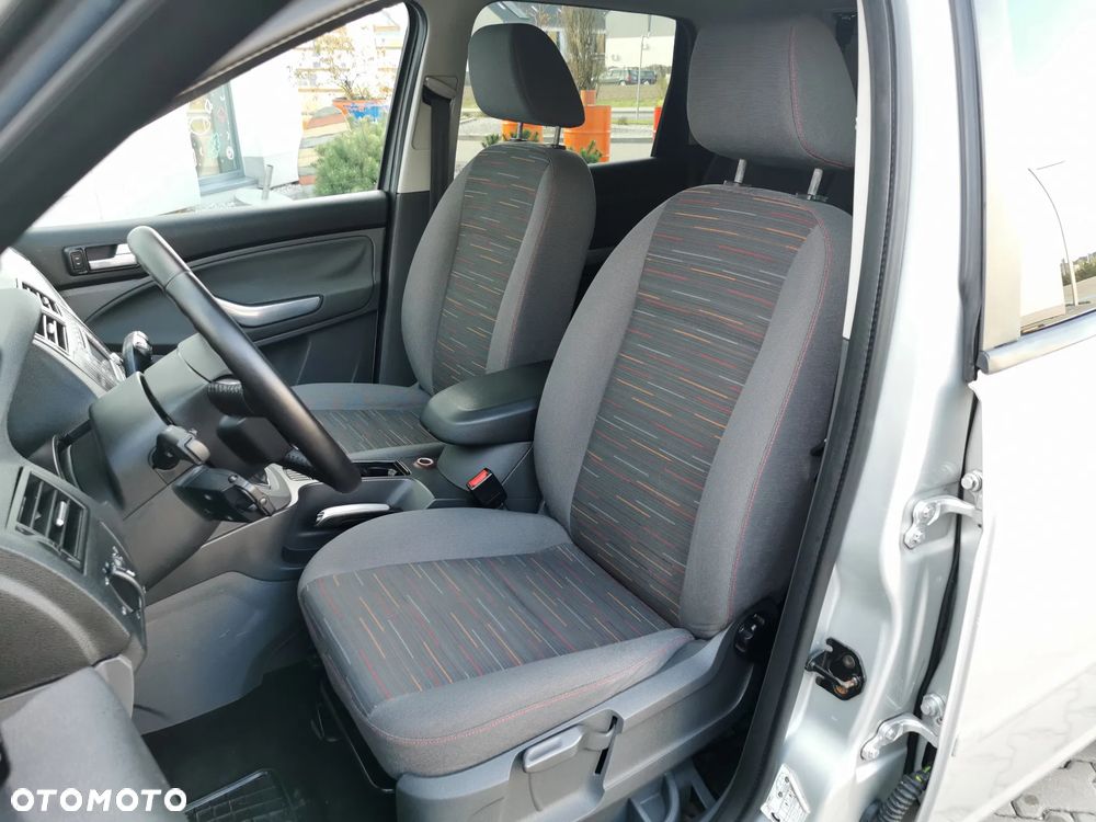 Ford Focus C-Max 1.8 TDCi Ghia - 5