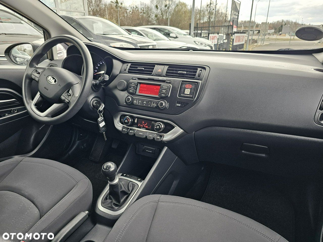 Kia Rio - 18