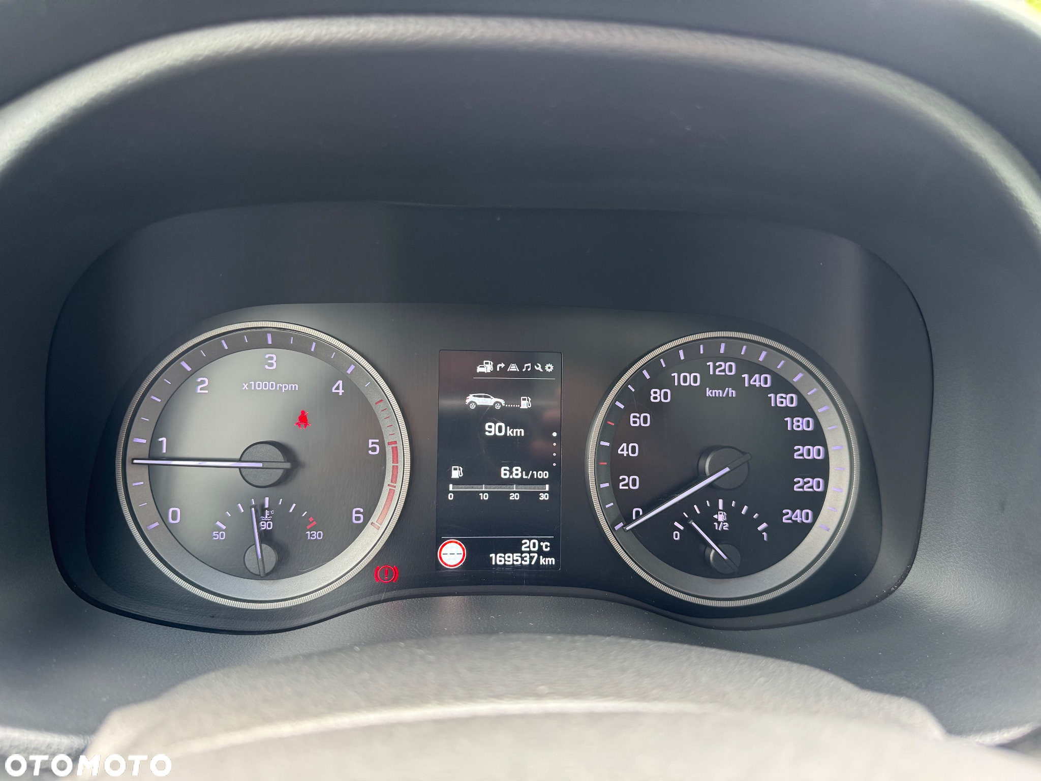 Hyundai Tucson 1.7 CRDI BlueDrive Style 2WD - 17