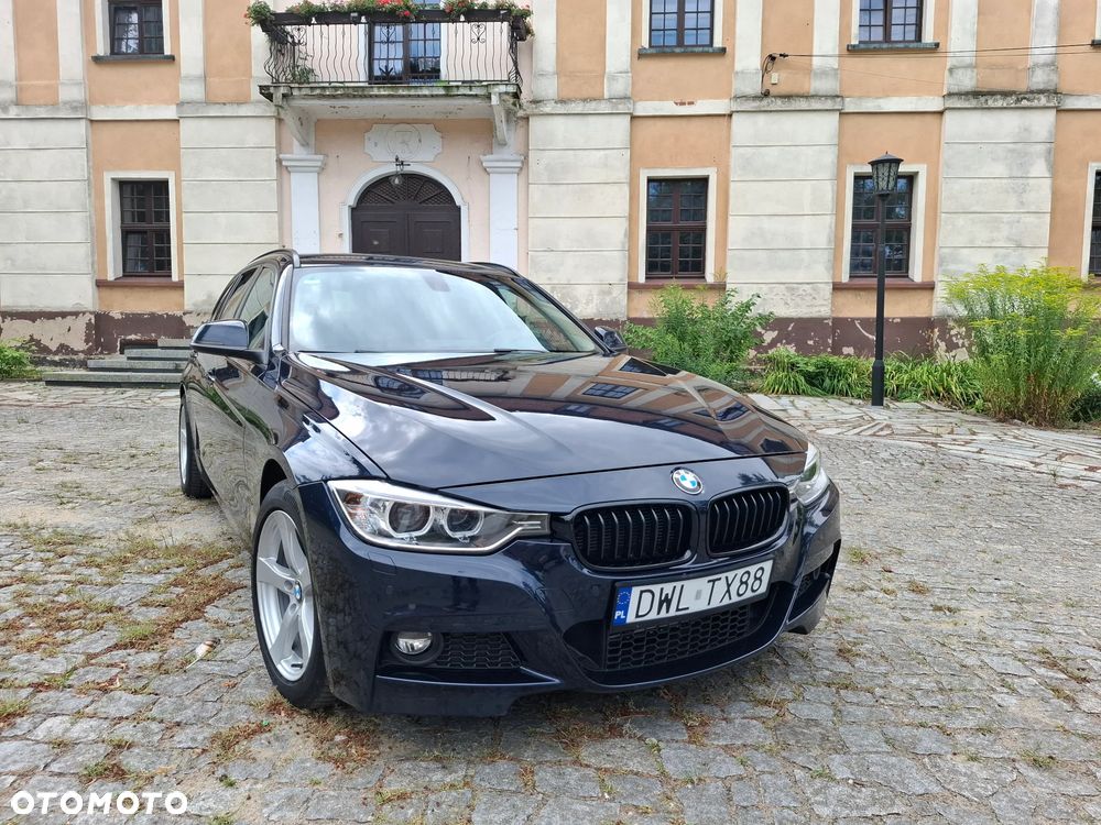 BMW Seria 3 320d xDrive Sport Line - 2