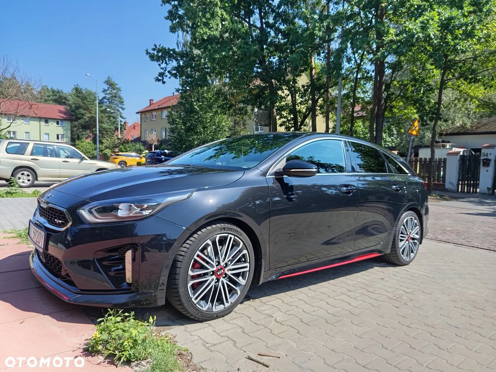 Kia ProCeed - 4